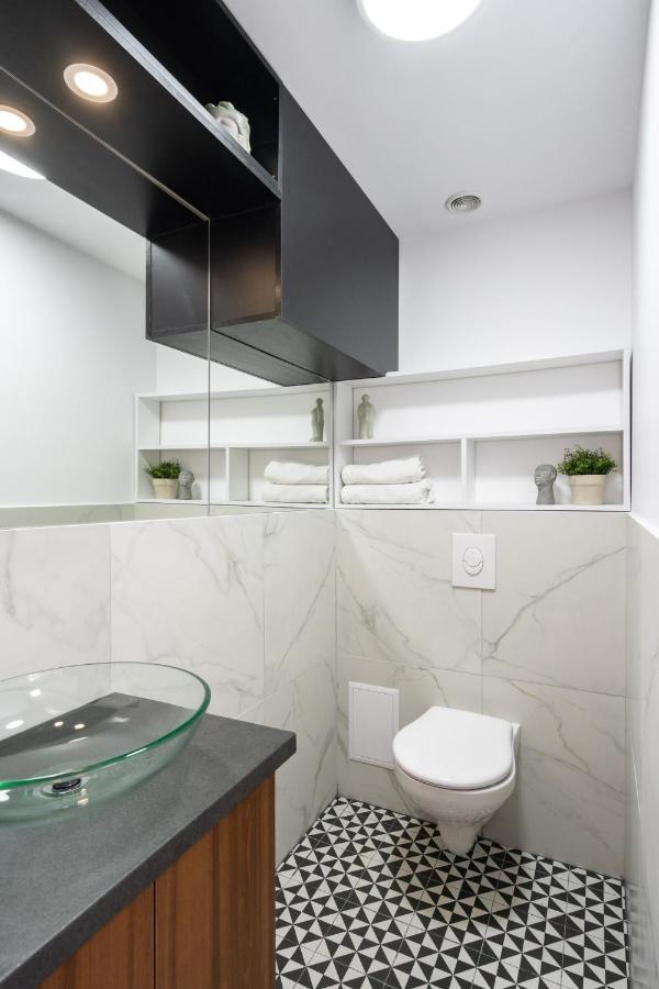 Elegant Two Bedrooms Apartment Bucureşti Exterior foto